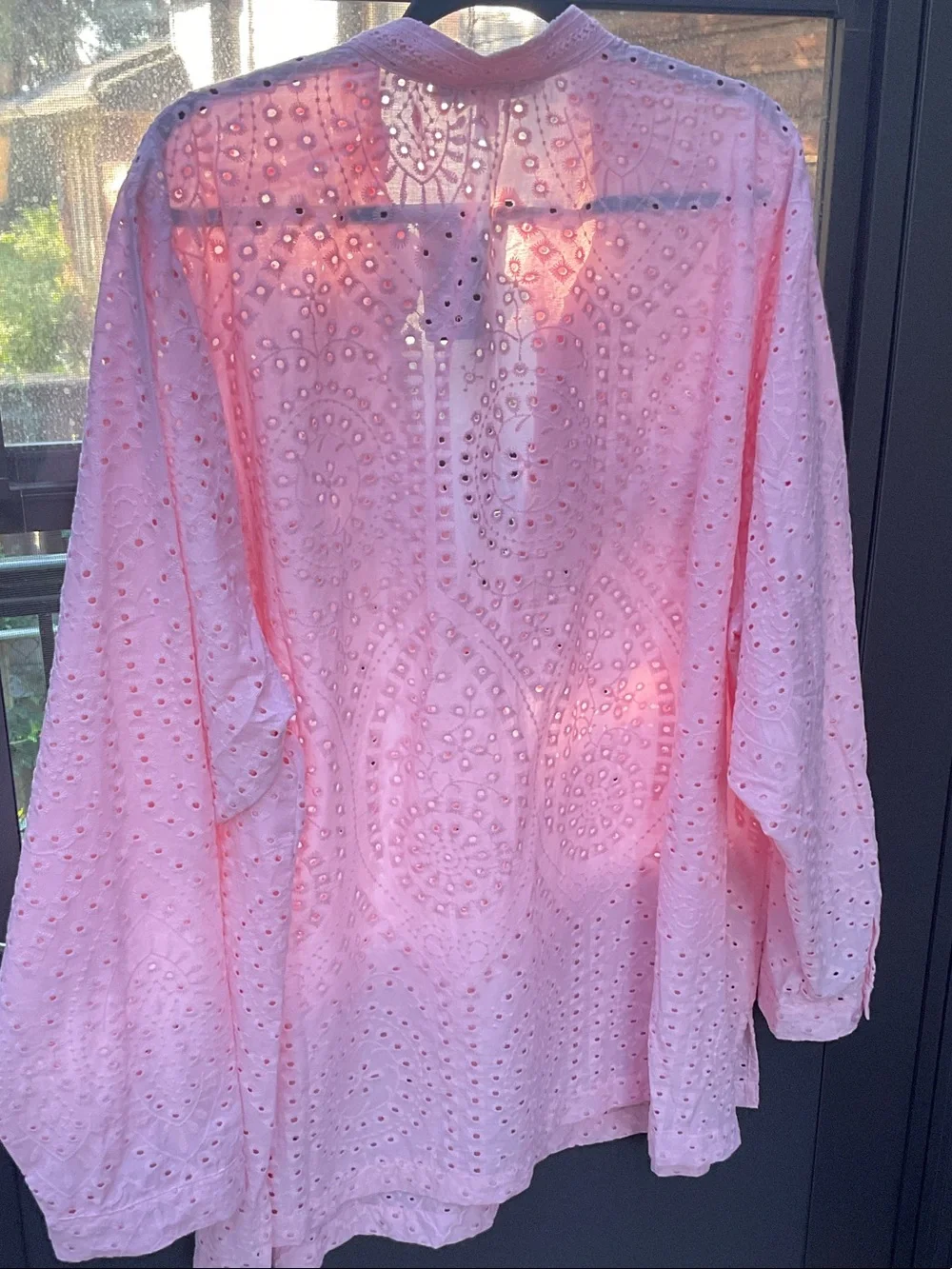 torrid Pink Eyelet Embroidered Tunic 3x /4x NWT - Picture 5 of 6